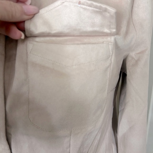 Shirt - Picture 3 of 10